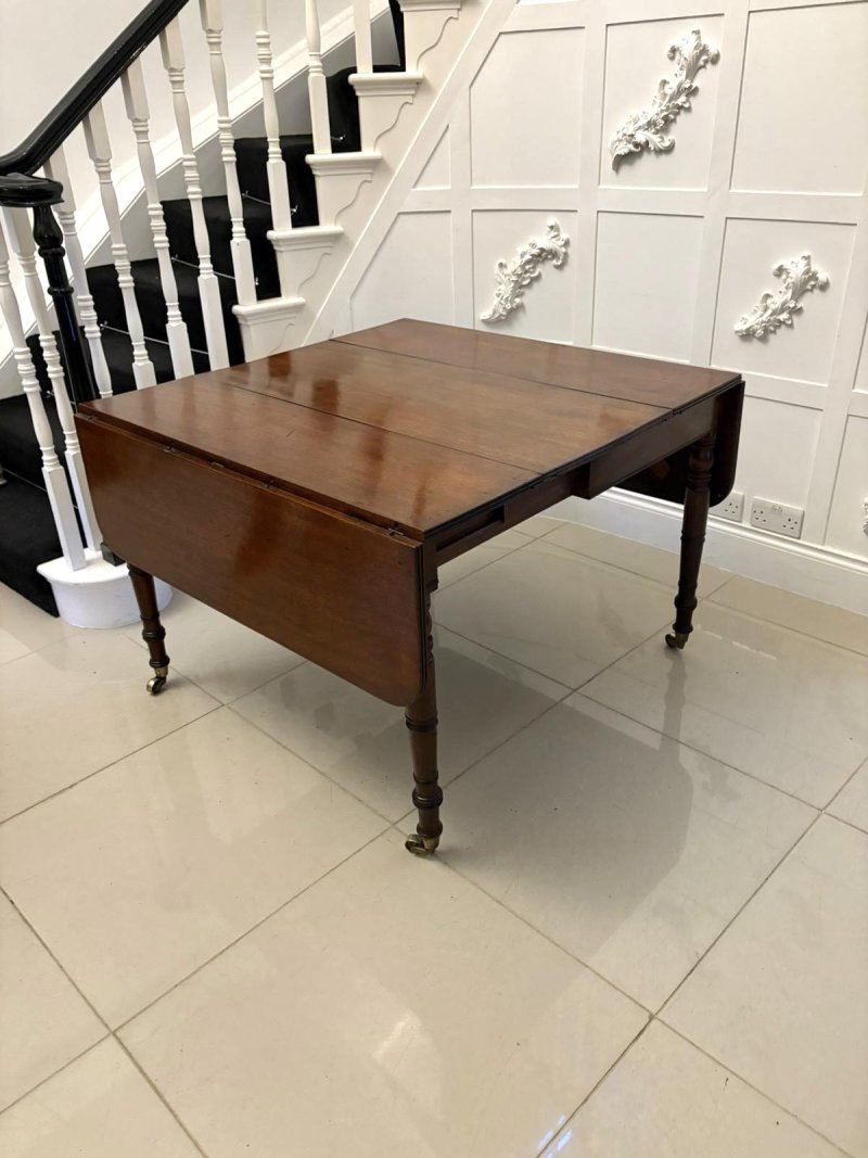 Unusual Antique 8 Seater George III Quality Mahogany Extending Pembroke Dining Table - Image 7